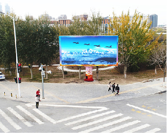 资兴户外大屏广告投放要点。